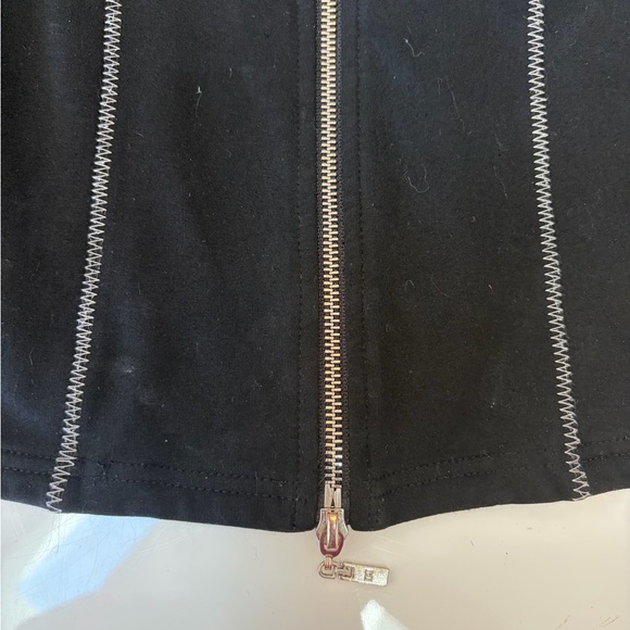 #277 Beautiful Couture Black and Gray Women's Tunic. Excellent condition. - Picture 13 of 15